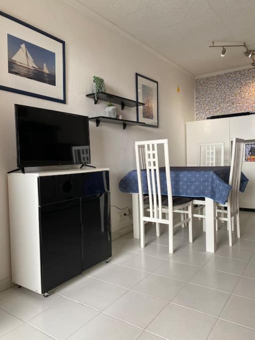 Bord De Mer, Terrasse, Tout A Pieds Cannes Exterior foto
